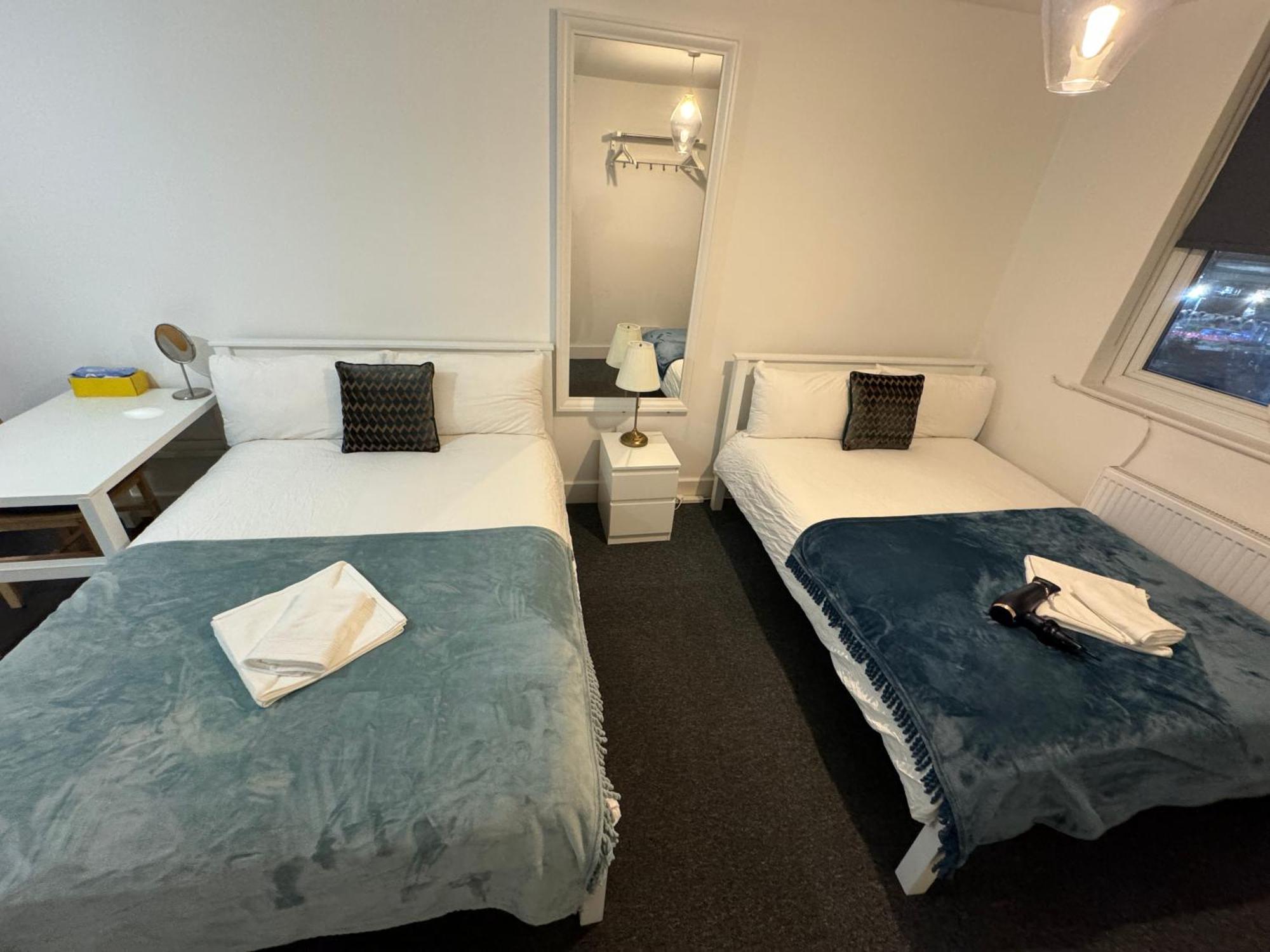 Cosmopolitan Comfort Private Bedrooms In Euston 106 ลอนดอน ภายนอก รูปภาพ