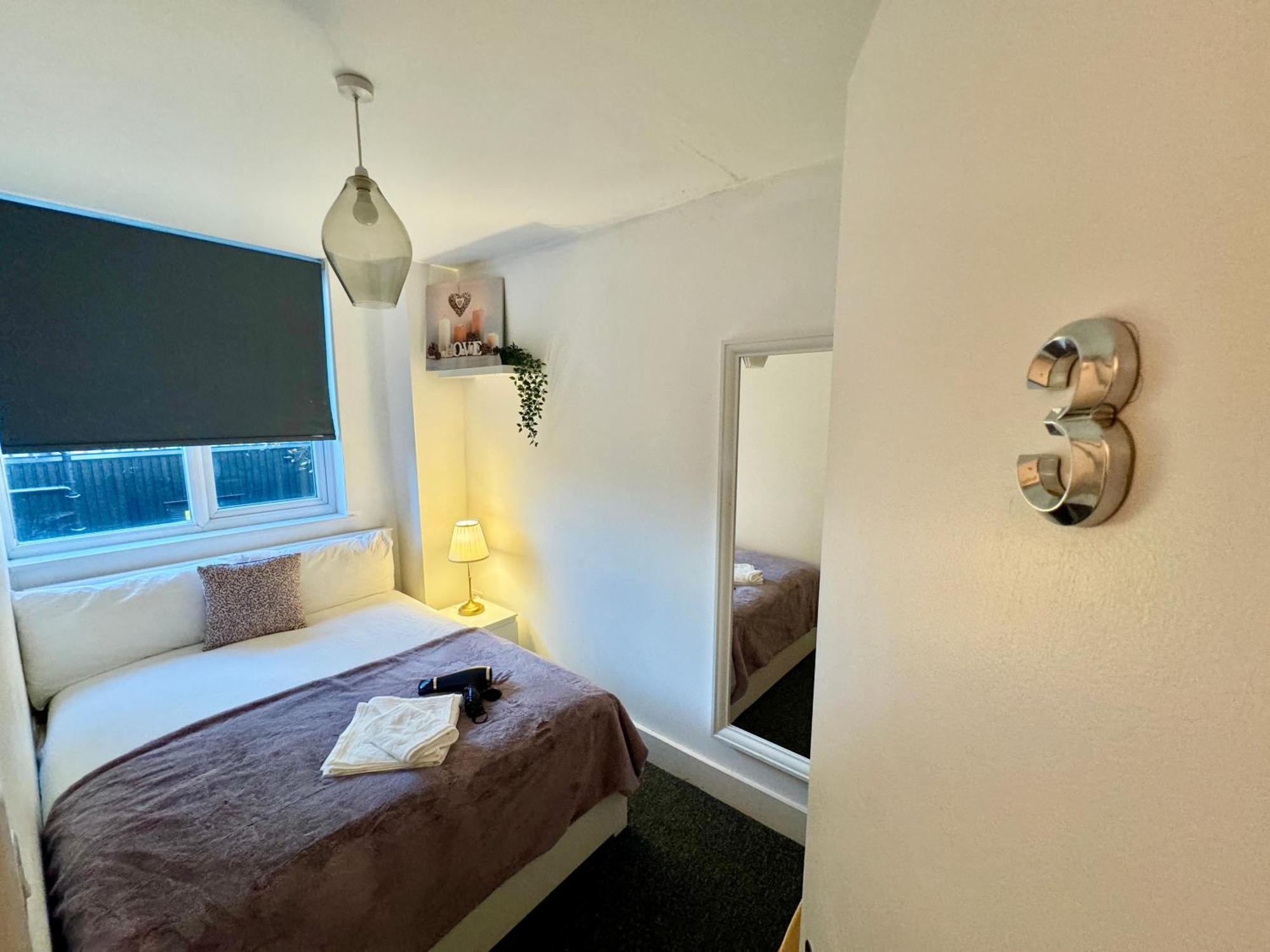 Cosmopolitan Comfort Private Bedrooms In Euston 106 ลอนดอน ภายนอก รูปภาพ
