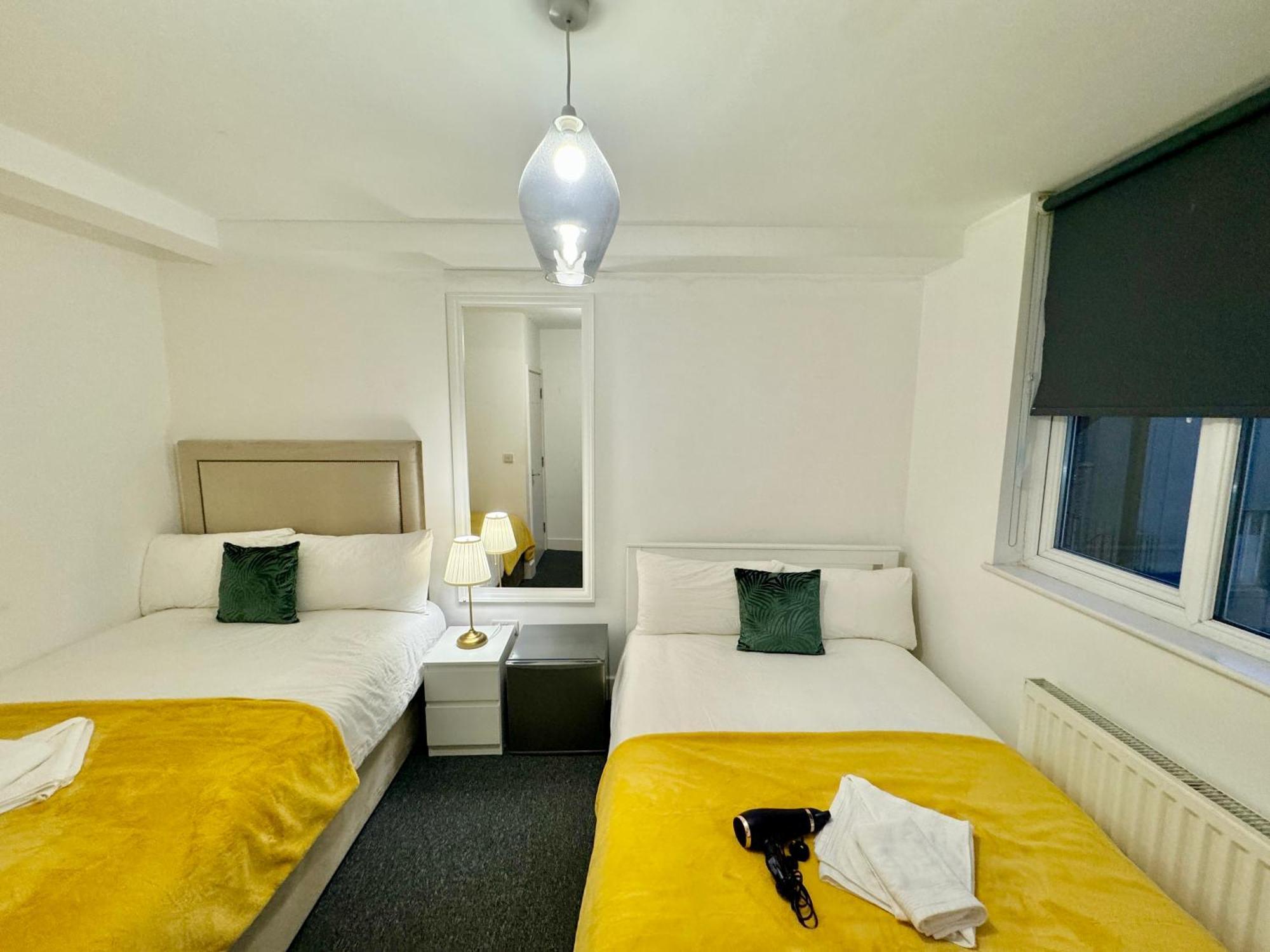 Cosmopolitan Comfort Private Bedrooms In Euston 106 ลอนดอน ภายนอก รูปภาพ